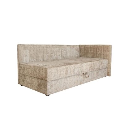Universali Lova Ricky 90 6