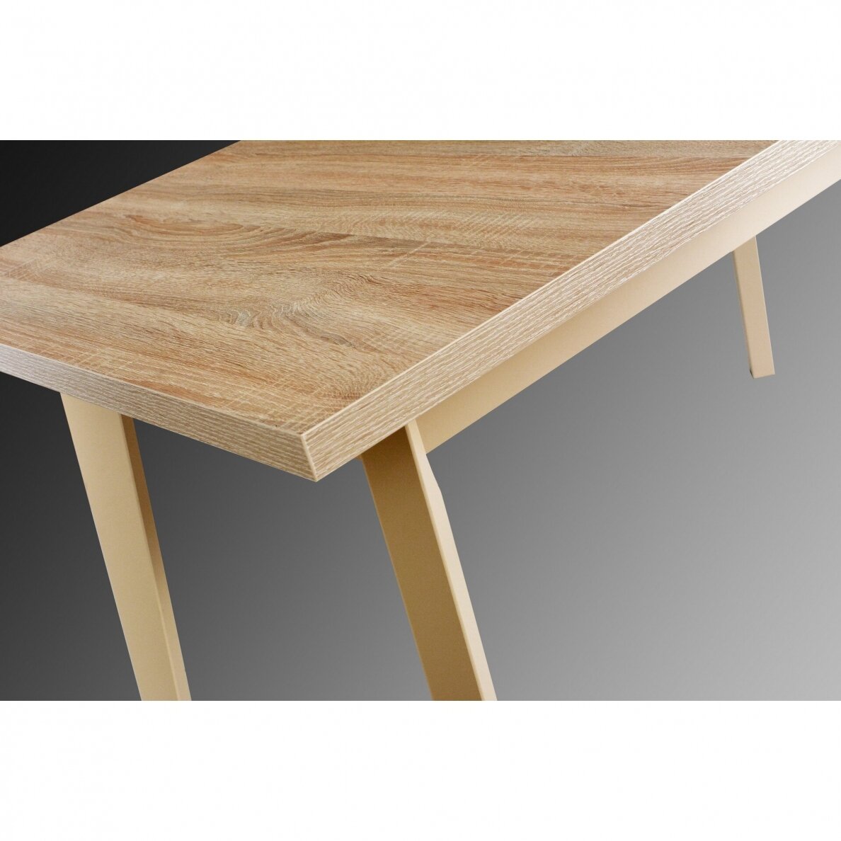 Stalas DRW 90222 2 Stalas DRW 90222 2