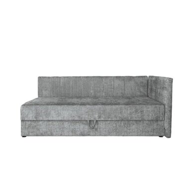 Universali Lova Ricky 90 3
